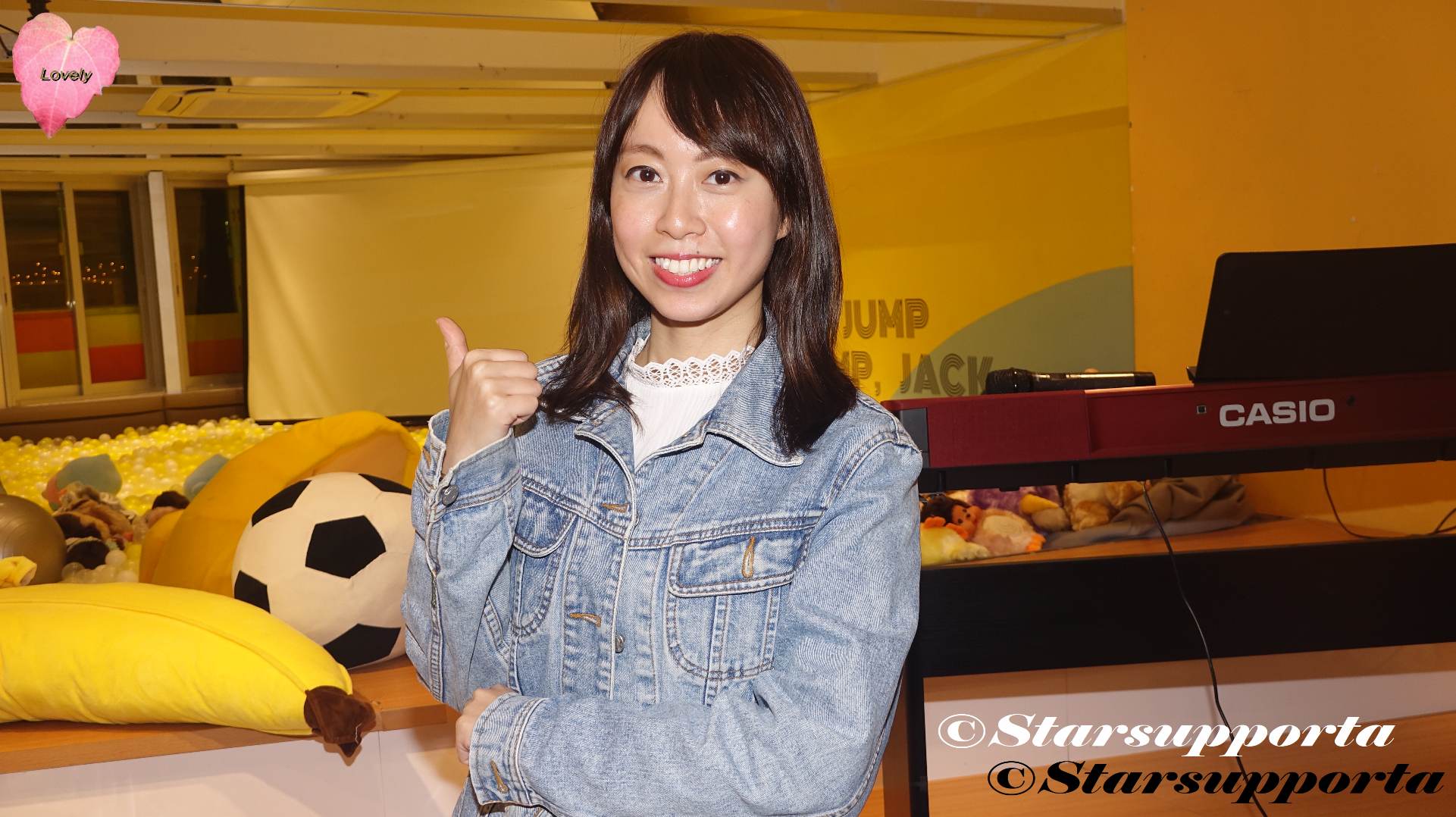 20210206 曾子晴 Vivian Tsang @ 天幕下的戀牛 - 情人街 @ 香港觀塘駿業里世貿大廈